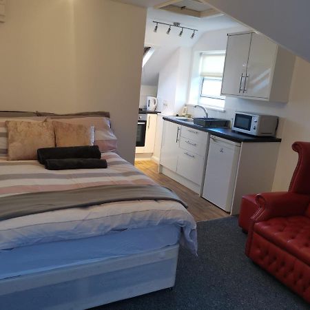 Unique Studio III With Free Wifi Мейдстон Экстерьер фото