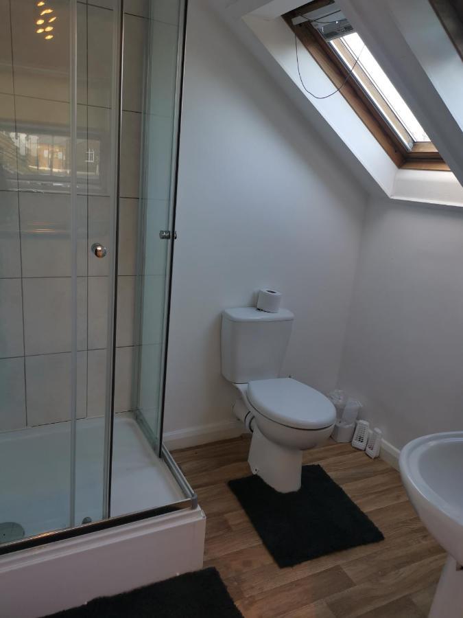 Unique Studio III With Free Wifi Мейдстон Экстерьер фото