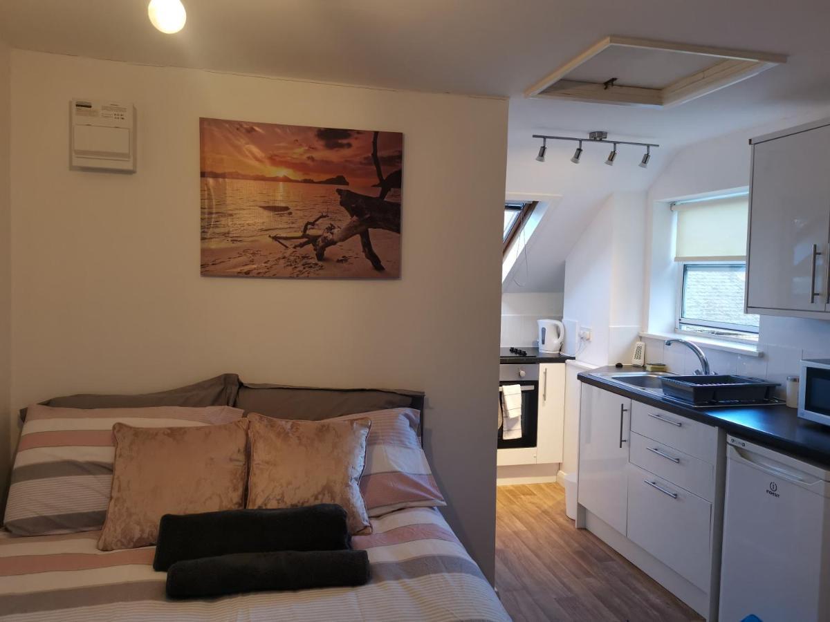 Unique Studio III With Free Wifi Мейдстон Экстерьер фото